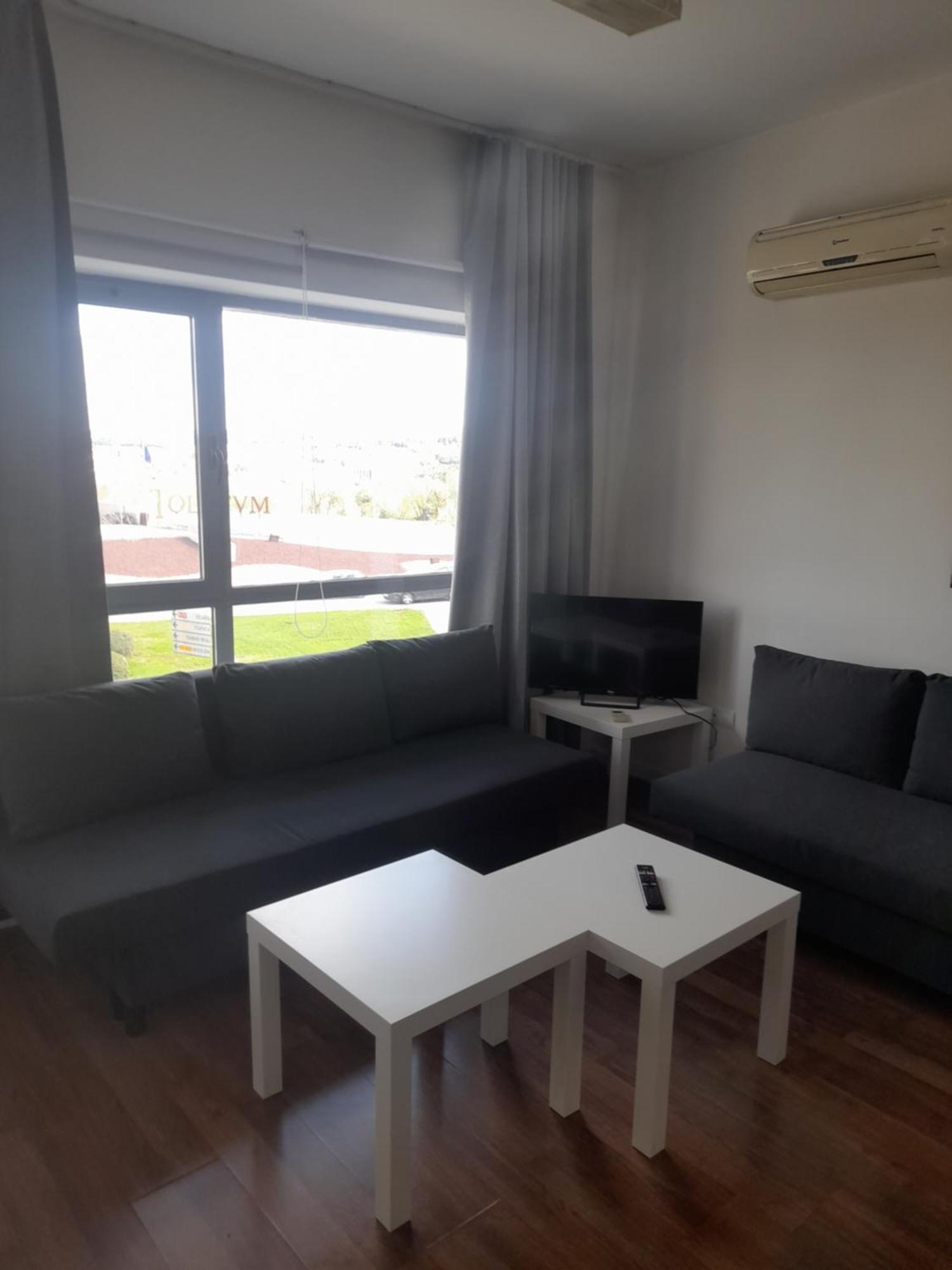Toletum Low Cost Lofts Diafanos O 2Dormitorios Parking Municipal Gratis Al Aire Libre A 100M Toledo Eksteriør bilde