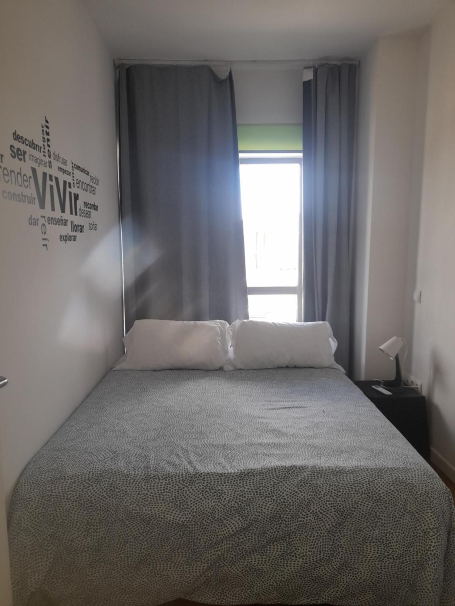 Toletum Low Cost Lofts Diafanos O 2Dormitorios Parking Municipal Gratis Al Aire Libre A 100M Toledo Eksteriør bilde